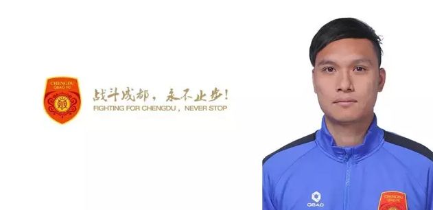 公交车上穿短裙被c好爽视频